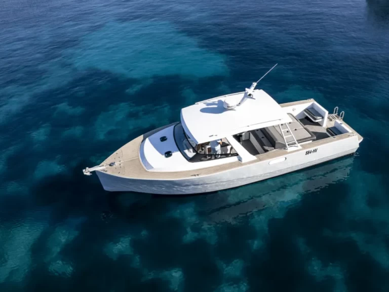 Uthyrning Hvar - Colnago Colnago av Samboat 