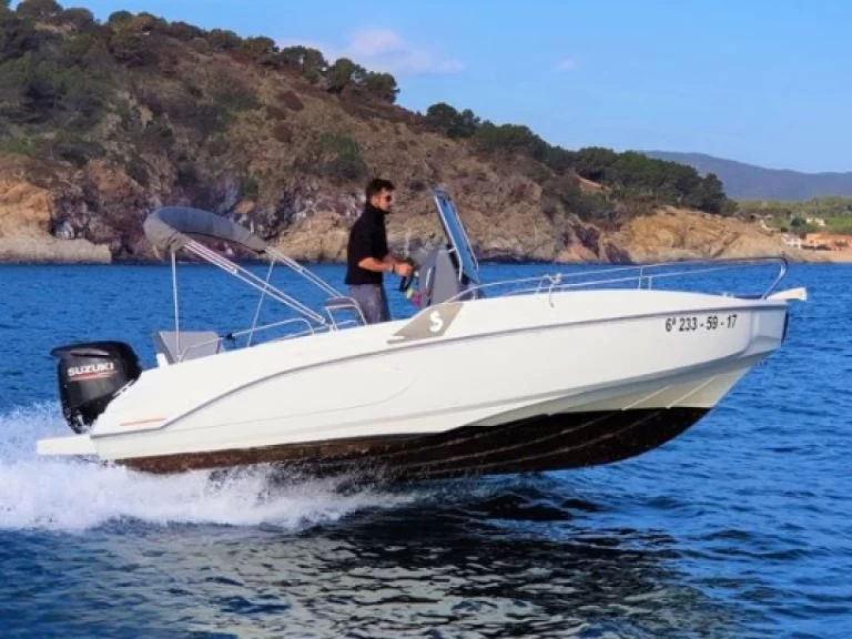 Yacht charter Palamos billig  Flyer Spacedeck