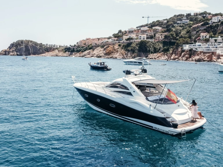 Yacht charter Castell-Platja d'Aro billig Portofino 53