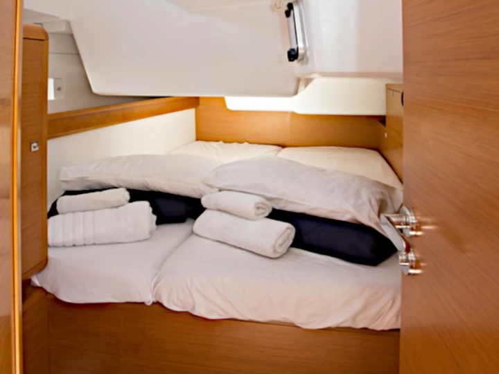 Segelbåt  för uthyrning Castellammare di Stabia till det bästa priset 