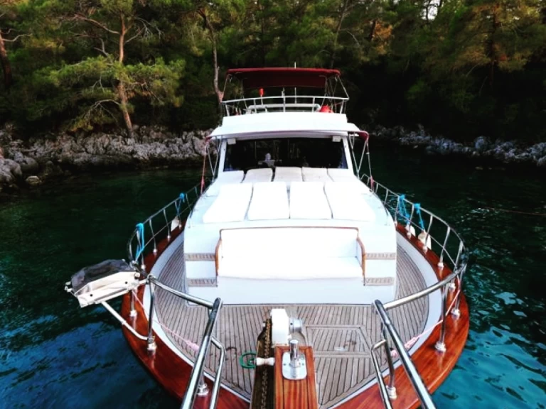 Hyra Segelbåt  med eller utan skeppare costom made  Fethiye Harbour 