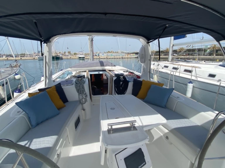 Yacht charter Ibiza Town billig Oceanis 500