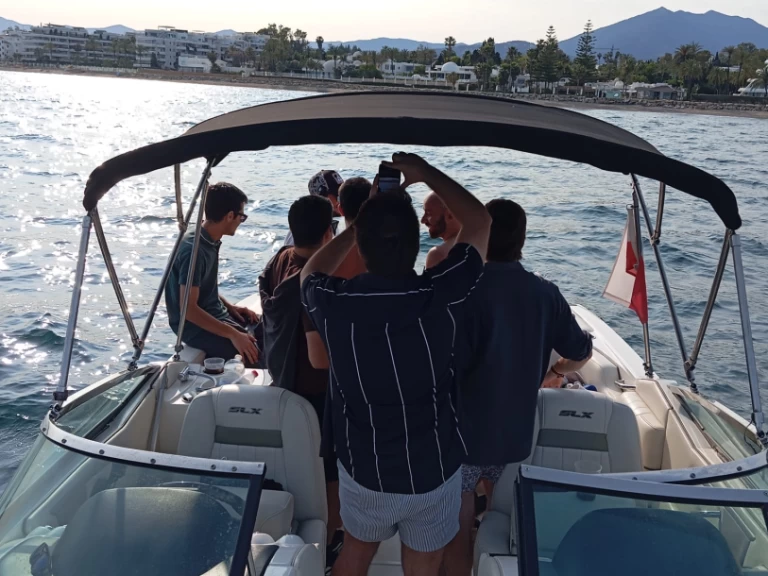 Hyra Motorbåt  med eller utan skeppare Sea Ray Marbella  
