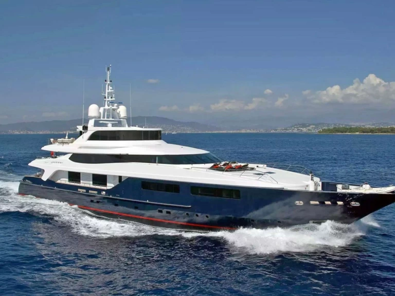 Hyr en Custom BURKUT Neapel 