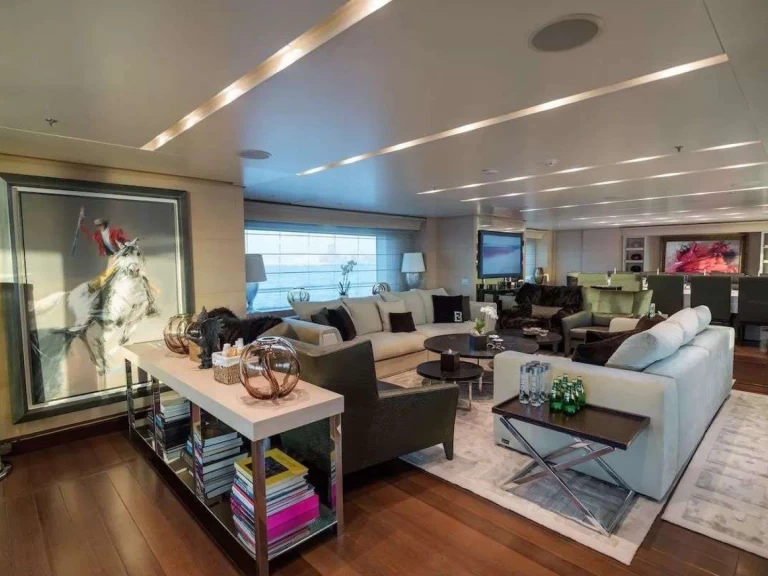 Yacht charter Neapel billig BURKUT