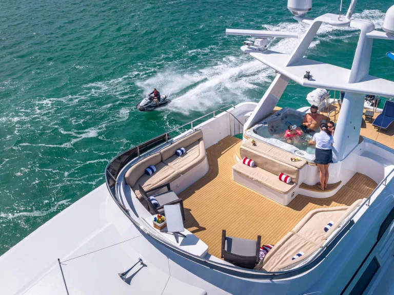 Lyx yacht för uthyrning Tortola till det bästa priset 