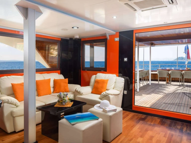 Yacht charter Split  billig Amalia