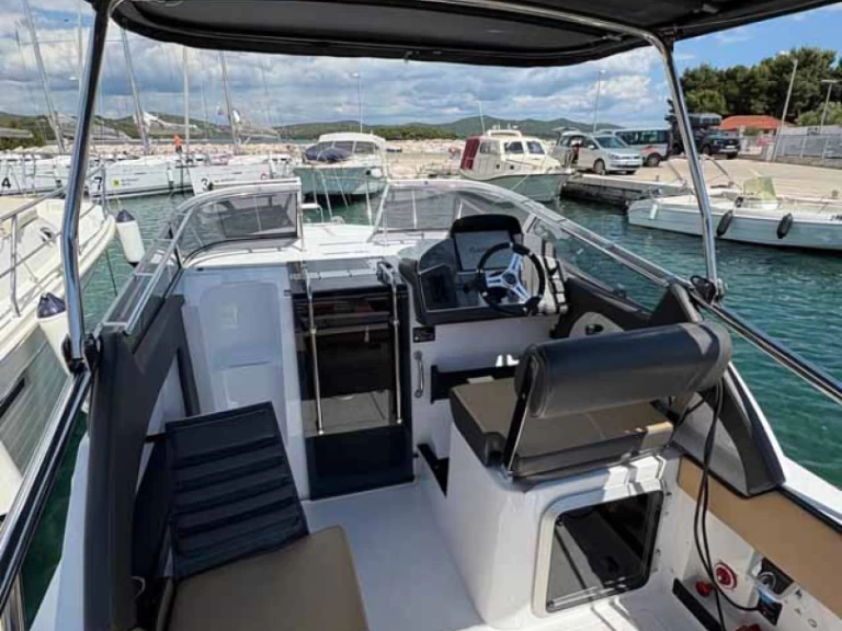 Båtuthyrning Öchsner-boote Öchsner SRX30 i Jezera på Samboat 