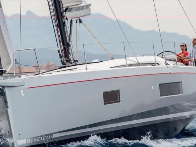 Hyr en Bénéteau Oceanis 51.1 Gouvia 