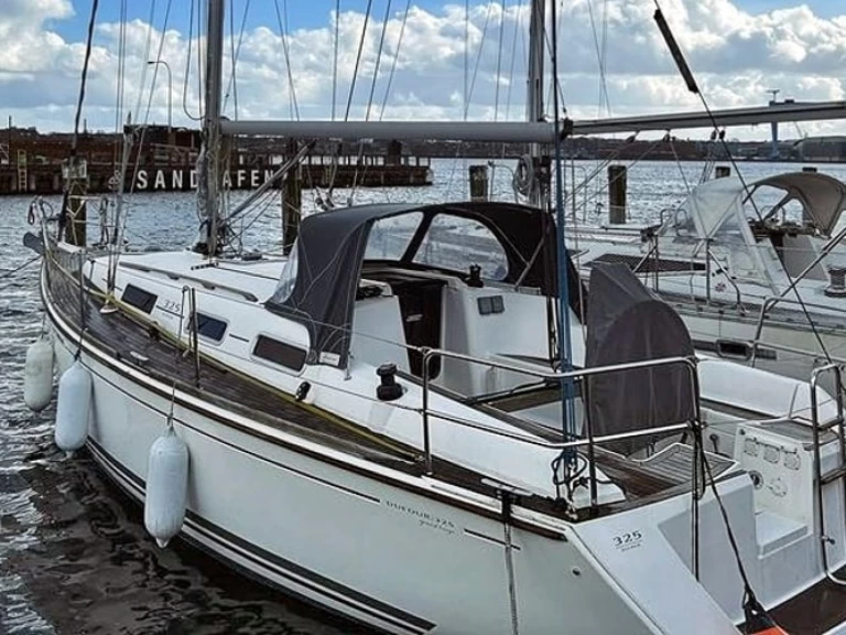 Hyr en Dufour Dufour 325 Grand Large Grossenbrode 