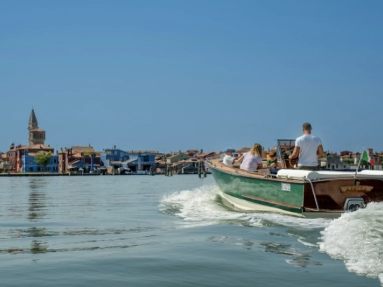 Yacht charter Venice billig Open