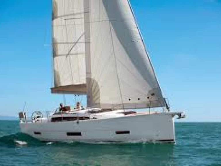 Yacht charter Arzon billig DUFOUR 390