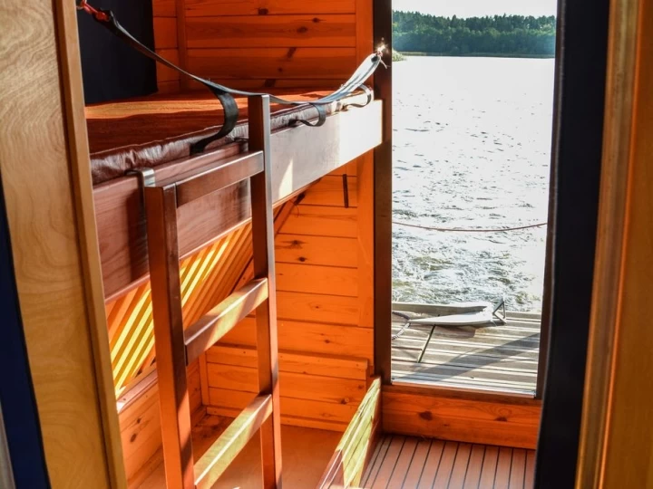 Hyr en Floss D7 Wolziger See 