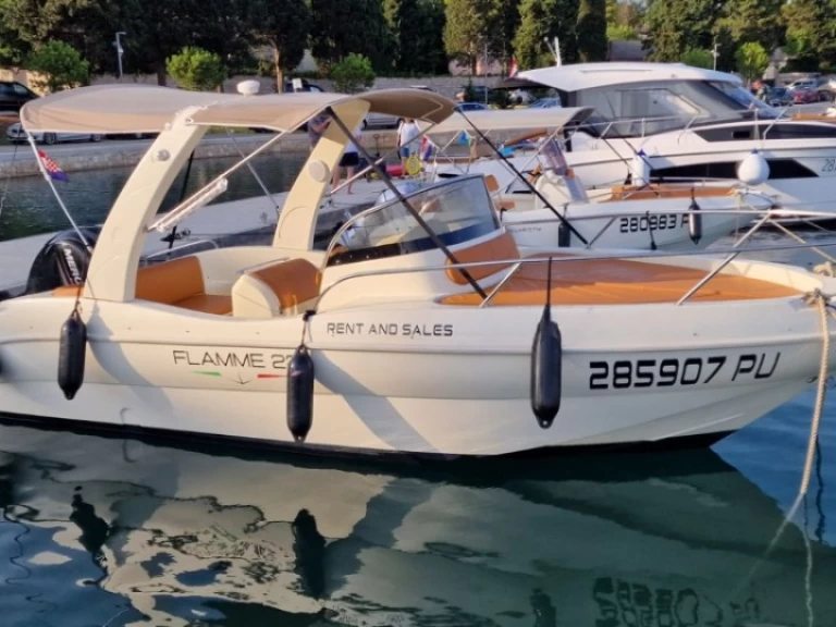 Uthyrning Poreč - T.A.MARE Flame av Samboat 