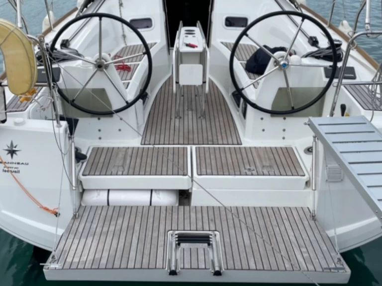 Hyra Segelbåt  med eller utan skeppare Jeanneau Marina di Grosseto 