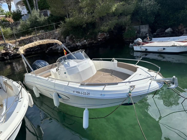 Uthyrning Motorbåt  Pacific Craft med en båtlicens 