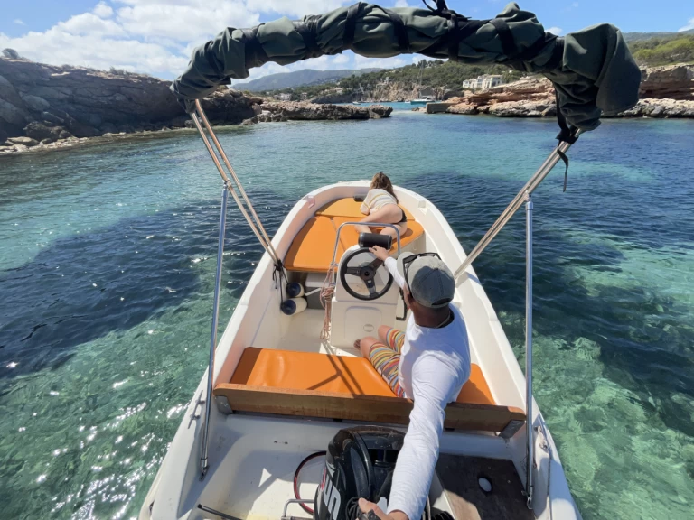 Hyr en Compass GT 400 Palma de Mallorca 
