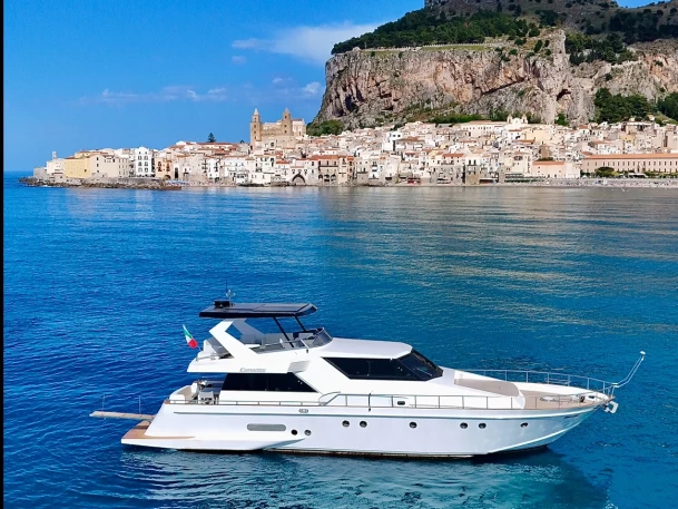 Hyr en Canados 58 Cefalù 