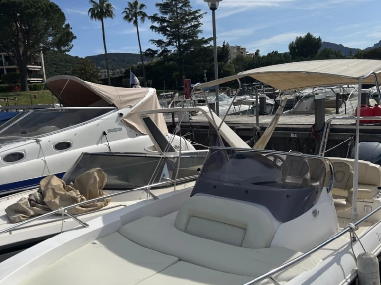 Båtuthyrning Sessa Marine Key Largo 24 i Mandelieu-la-Napoule på Samboat 