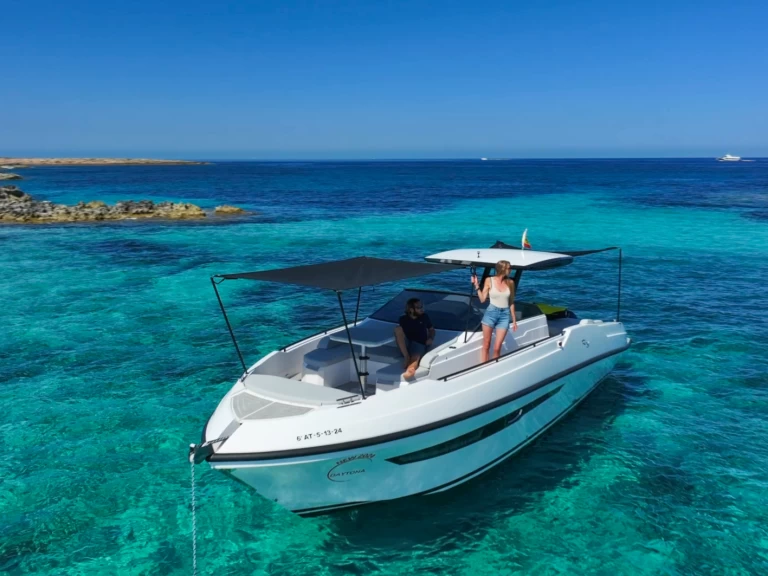 Hyr en DAYTONA 35 11m Ibiza Town 