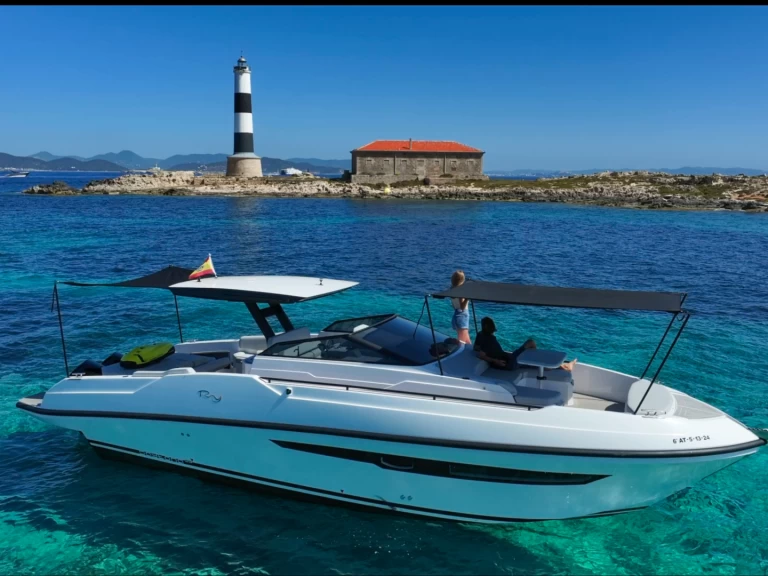 Yacht charter Ibiza Town billig 11m