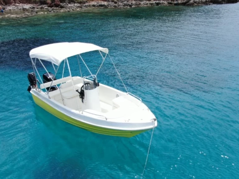 Assos 485 charter bareboat eller skeppad i Kardamýli