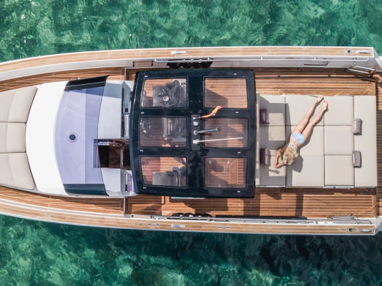 Hyr en FJORD F40 PATANDREAS Ibiza Town 