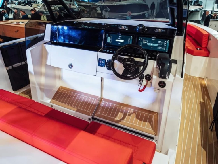 Hyra Motorbåt  med eller utan skeppare De Antonio Yacht D29 Cala Gonone 