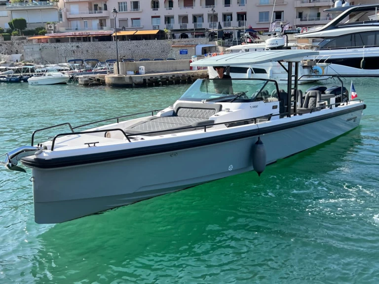 Yacht charter Marseille billig 37 T-Top