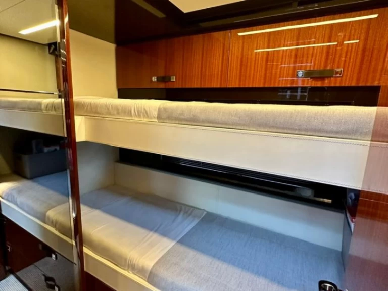 Hyr en RIVA RIVALE 56 NEXT LEVEL Santa Eularia des Riu 