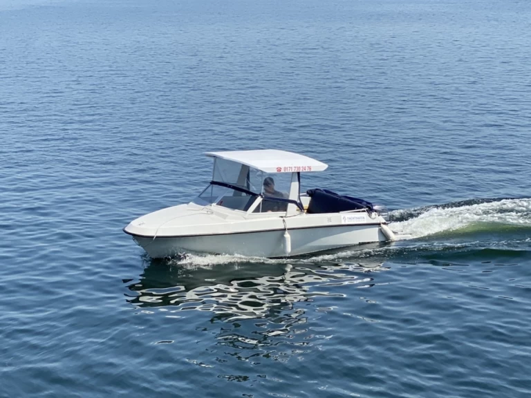 Hyra Kanalbåt med eller utan skeppare Tagescharter Waren (Müritz) 