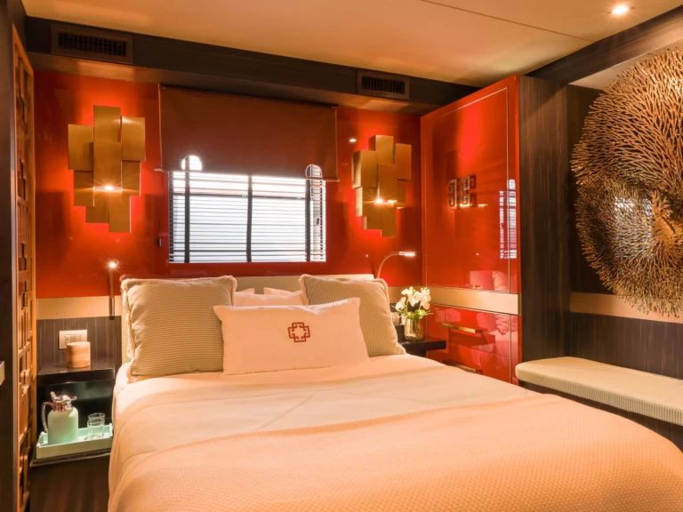 Uthyrning Motorbåt  i Ibiza Town - House of Hütter  Goldfinger