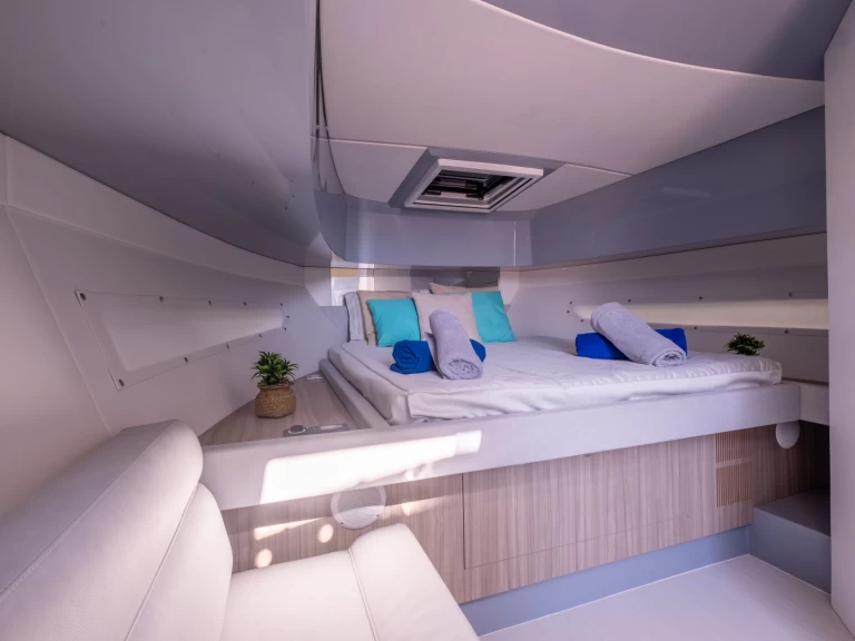 Hyr en Rio Daytona 34 Ibiza Town 