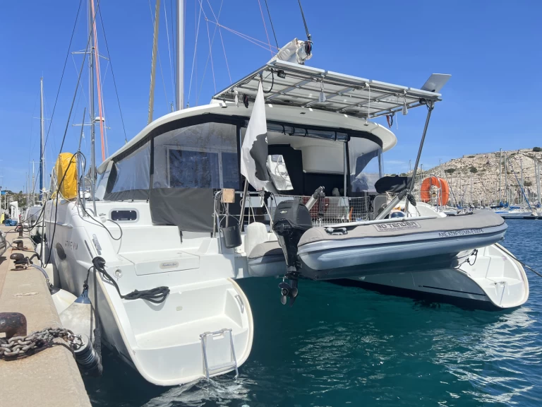 Hyra Katamaran  med eller utan skeppare Fountaine Pajot Hyeres 