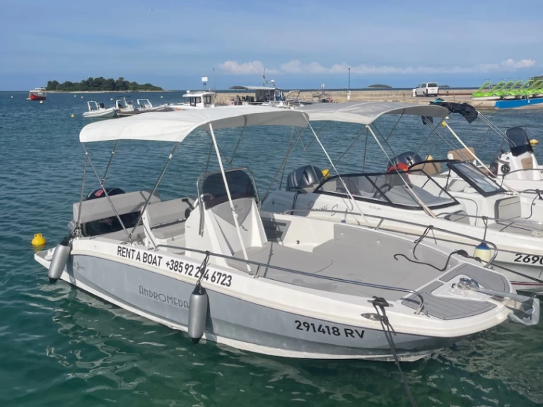 Motorbåt  för uthyrning Rovinj till det bästa priset 