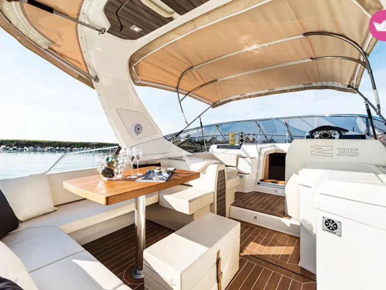 Yacht charter Taormina billig Z35