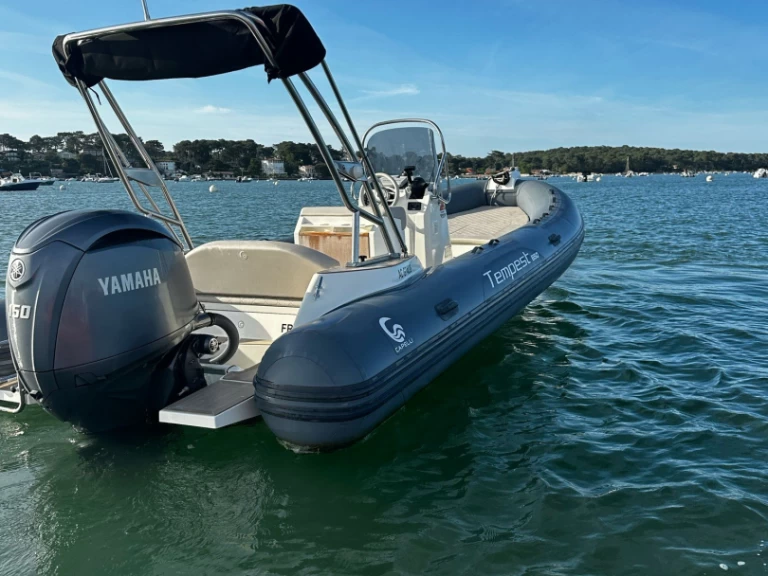 Båtuthyrning Capelli Tempest 650 i Grand Piquey på Samboat 