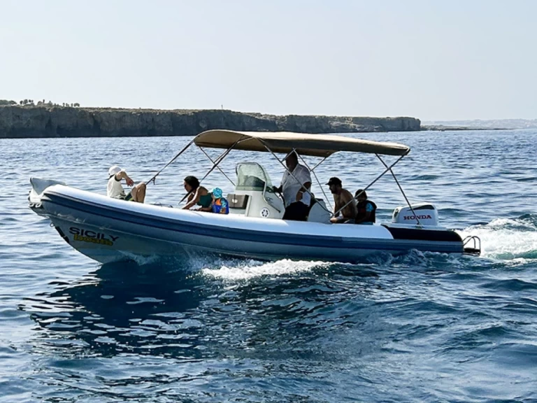 Yacht charter Siracusa billig Five Ten