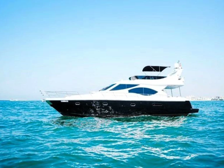 Yacht charter Dubai Marina billig 60ft