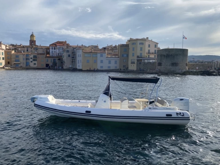 Hyr en Nuova Jolly NJ 700 XL Cogolin 