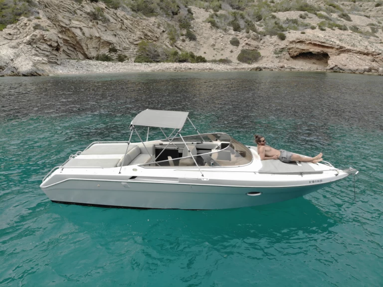 Hyr en Cranchi Clipper 760 Marina Santa Eulàlia 