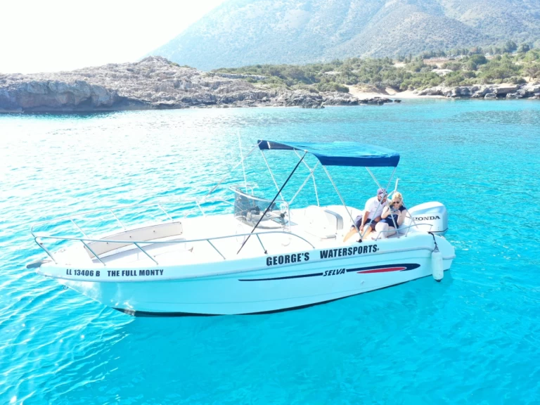 Selva SELVA D 7.0 C charter bareboat eller skeppad i Latchi