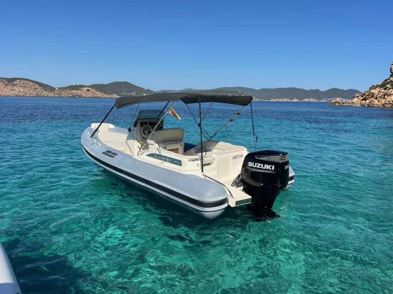 RIB för uthyrning Santa Eularia des Riu till det bästa priset 