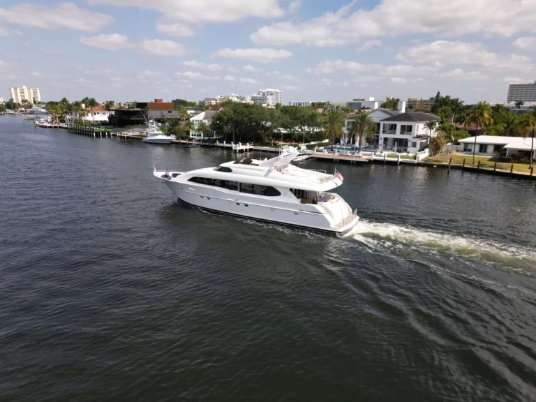Lyx yacht för uthyrning Florida till det bästa priset 