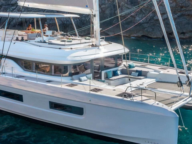 Hyra Lyx yacht med eller utan skeppare Lagoon Martinique 