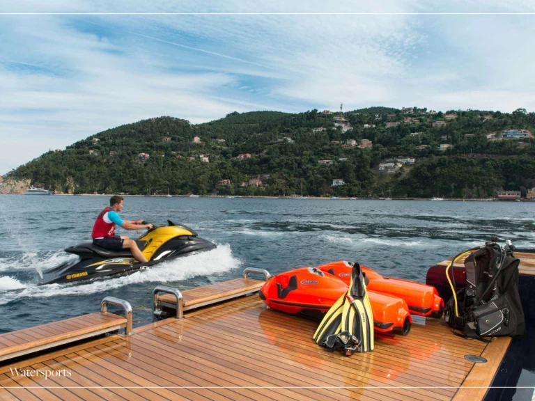 Hyr en Benetti ARTHUR'S WAY  Karibien 