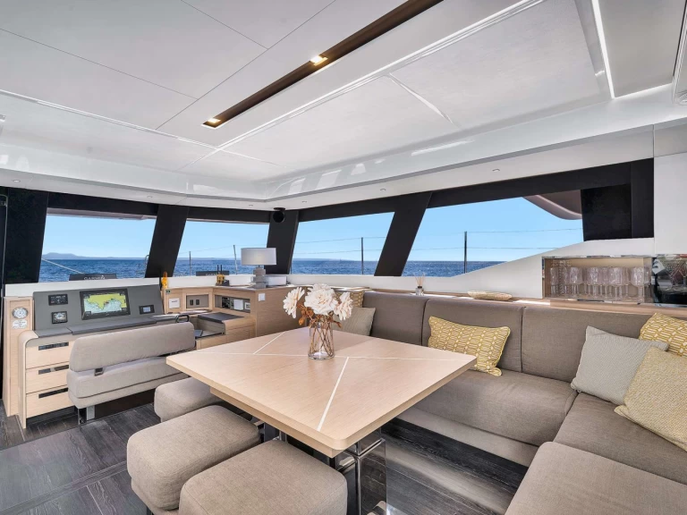 Uthyrning Cannes - Fountaine Pajot Alegria 67 av Samboat 