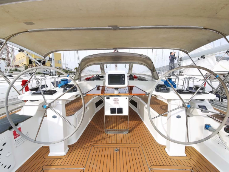 Båtuthyrning Bavaria Cruiser 50 i Jezera på Samboat 