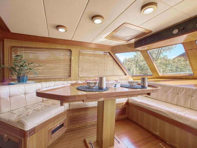 Båtuthyrning Marlow What's Next i Newport på Samboat 