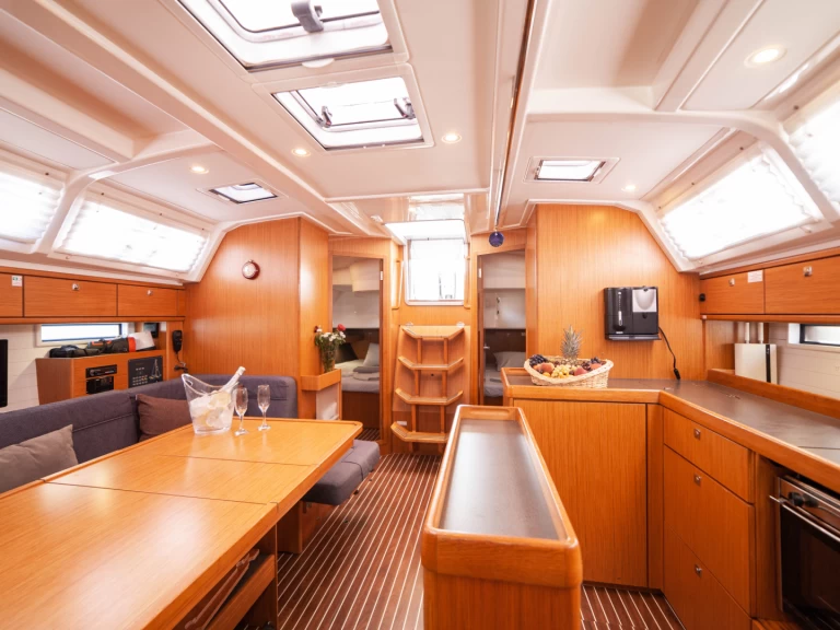 Yacht charter Fethiye billig Cruiser 46